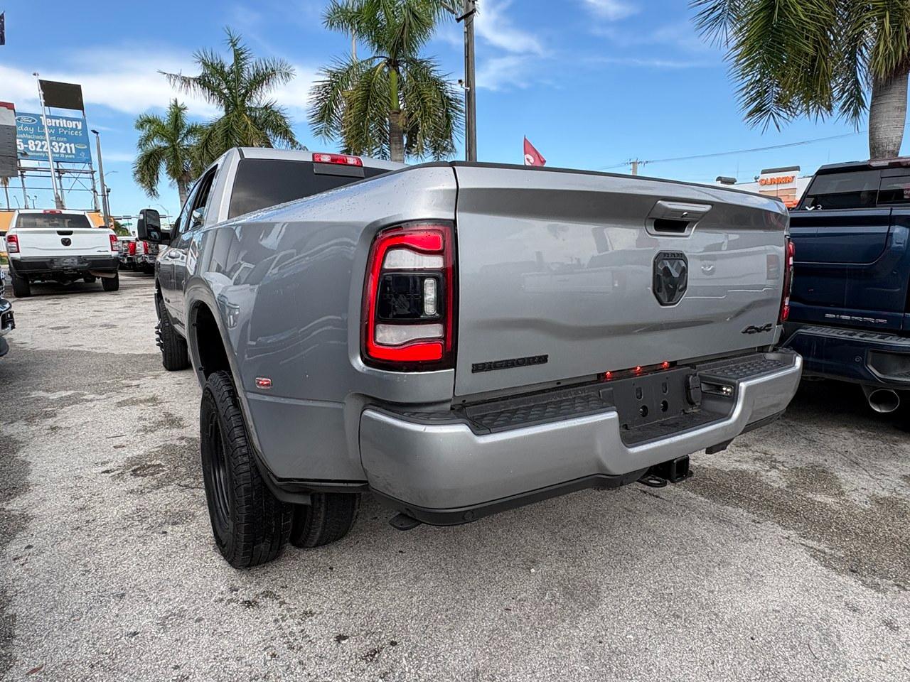 RAM 3500 Big Horn Crew Cab LWB 4WD DRW 2023