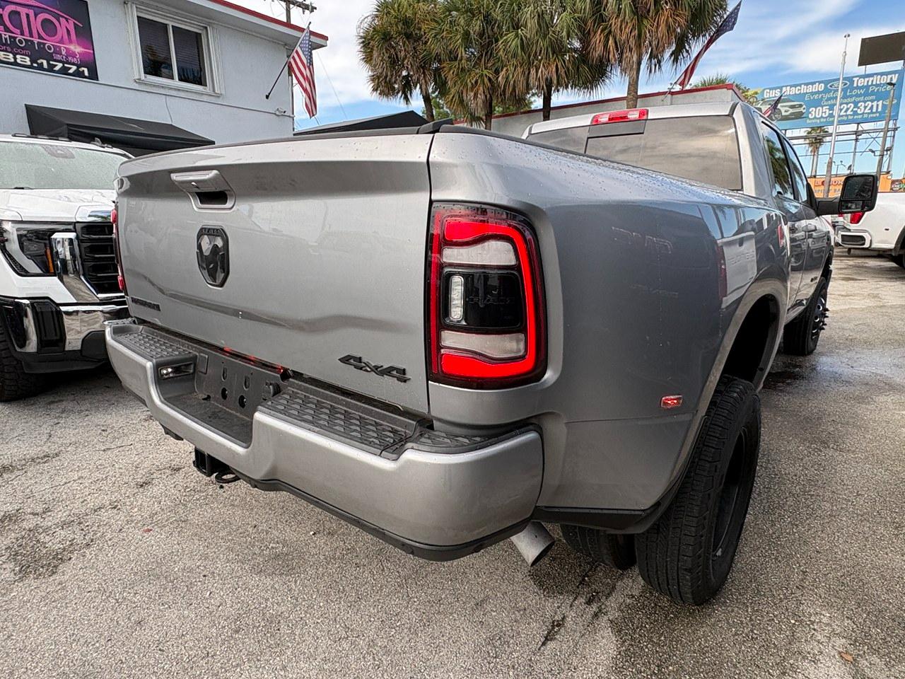 RAM 3500 Big Horn Crew Cab LWB 4WD DRW 2023