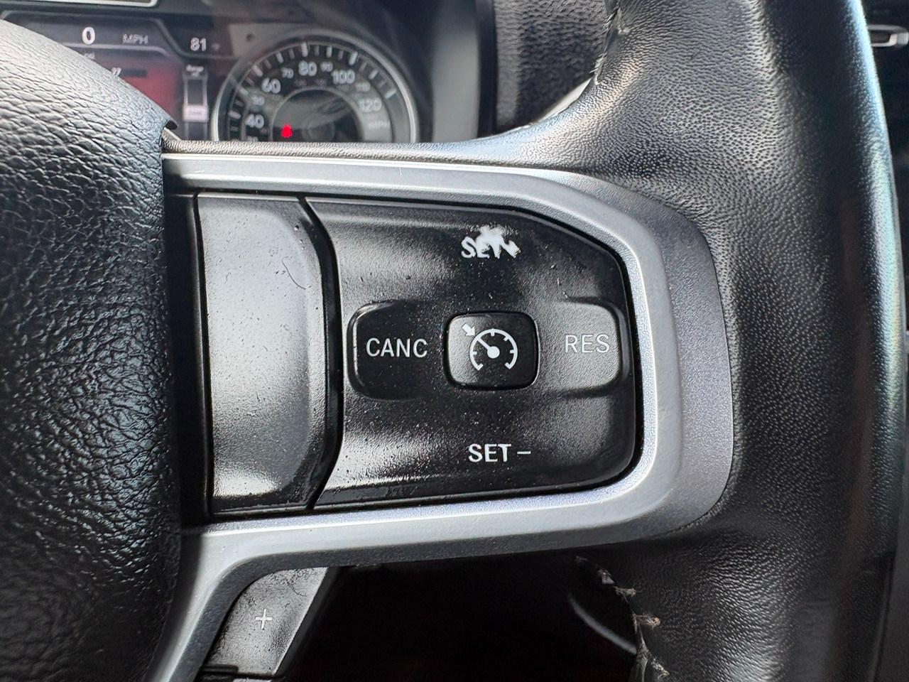 RAM 3500 Big Horn Crew Cab LWB 4WD DRW 2023
