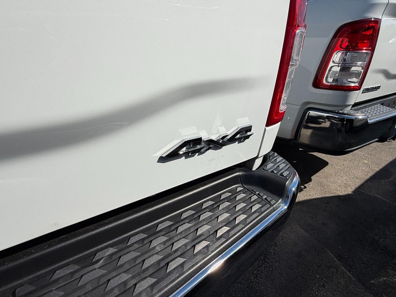 RAM 2500 Tradesman Crew Cab SWB 4WD 2024