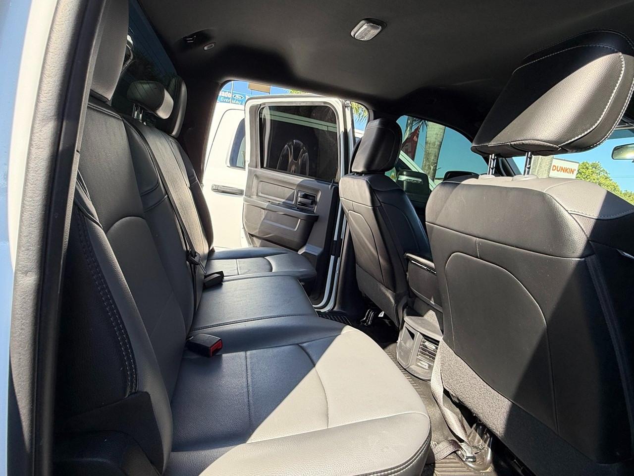 RAM 2500 Tradesman Crew Cab SWB 4WD 2024