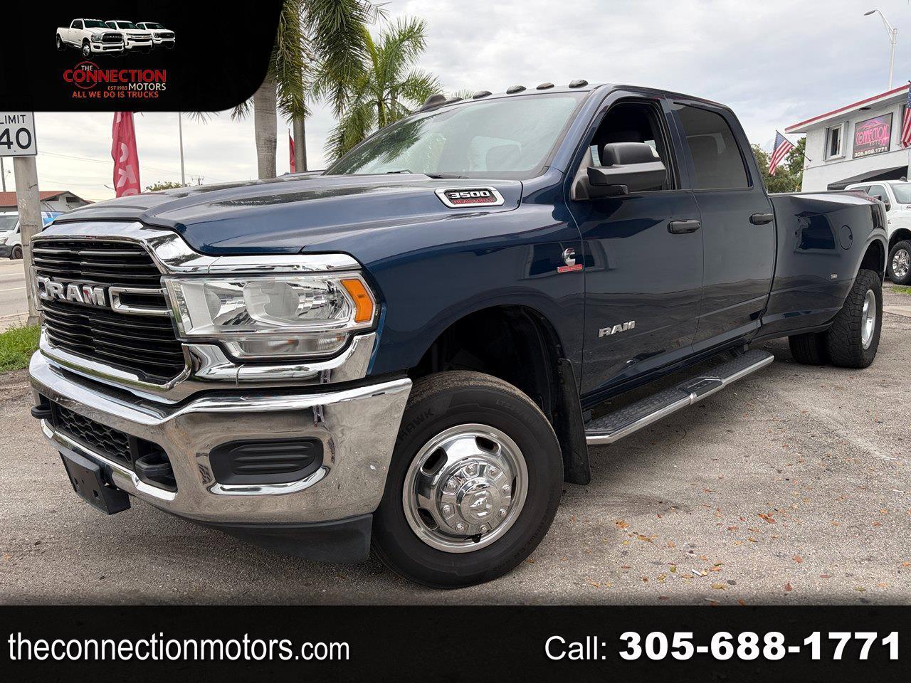 RAM 3500 Tradesman Crew Cab 4WD DRW 2021
