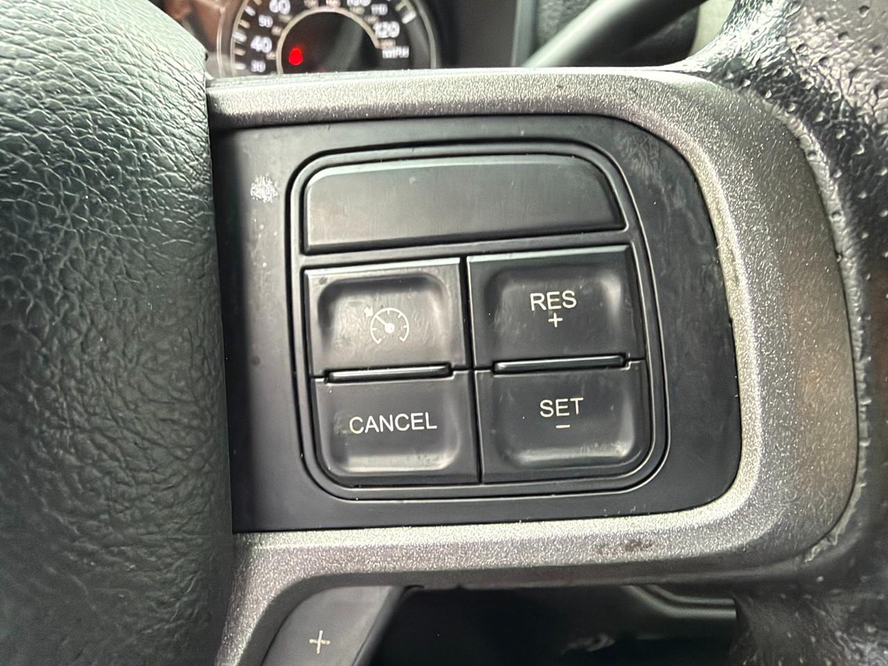 RAM 3500 Tradesman Crew Cab 4WD DRW 2021