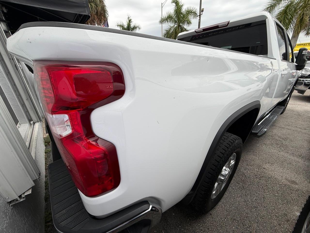 Chevrolet Silverado 2500HD LT Crew Cab Short Box 4WD 2024