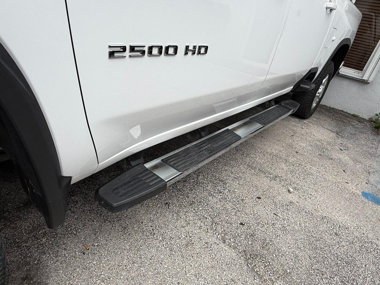 Chevrolet Silverado 2500HD LT Crew Cab Short Box 4WD 2024