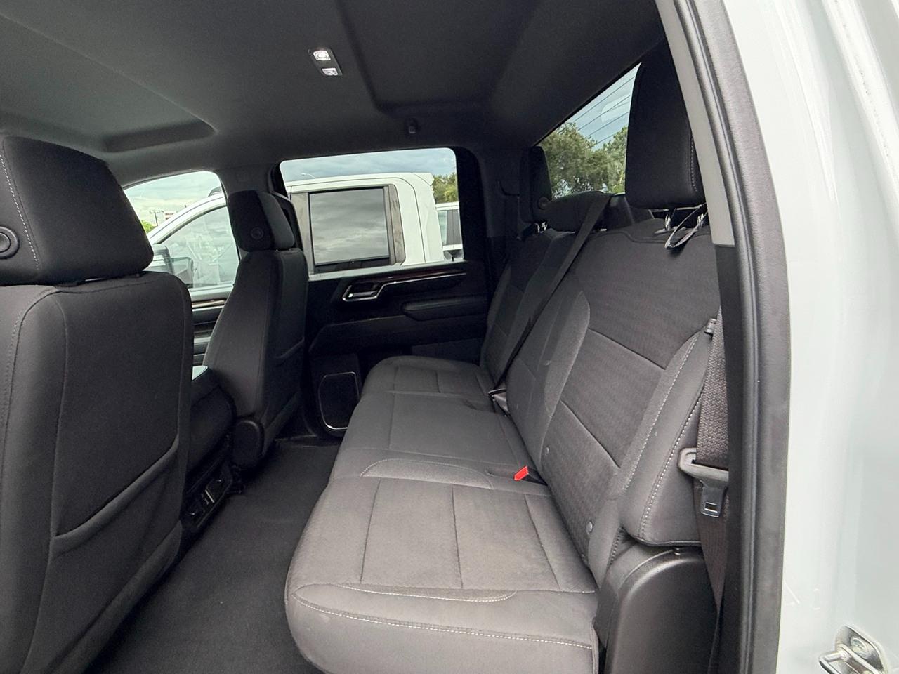Chevrolet Silverado 2500HD LT Crew Cab Short Box 4WD 2024