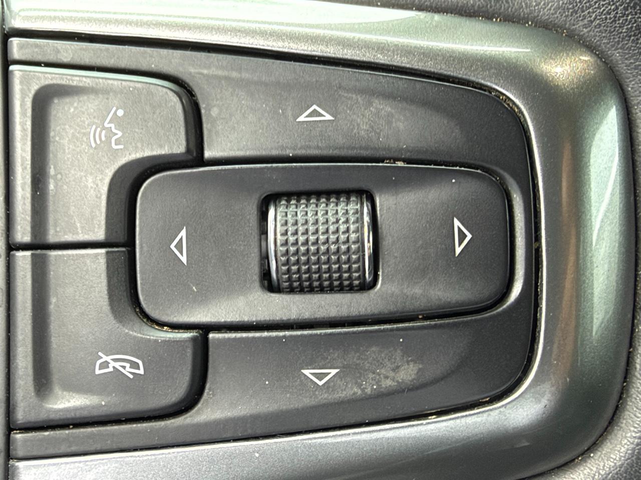 Chevrolet Silverado 2500HD LT Crew Cab Short Box 4WD 2024