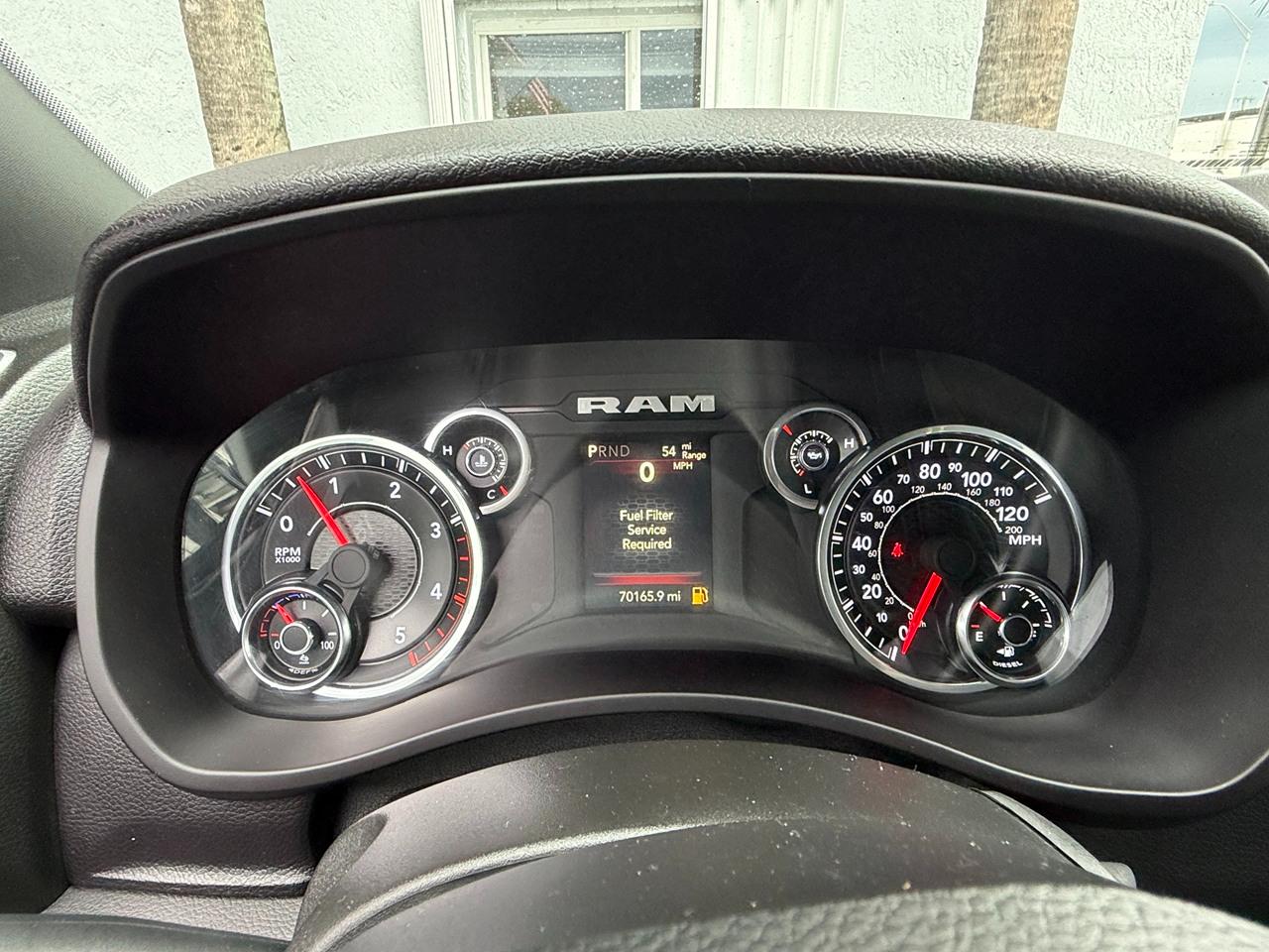 RAM 2500 Tradesman Crew Cab SWB 4WD 2024