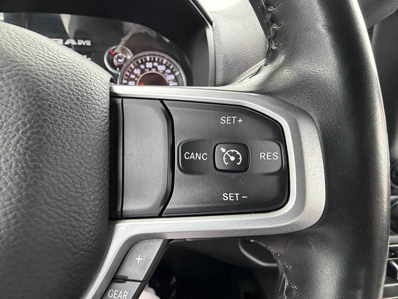 RAM 2500 Tradesman Crew Cab SWB 4WD 2024