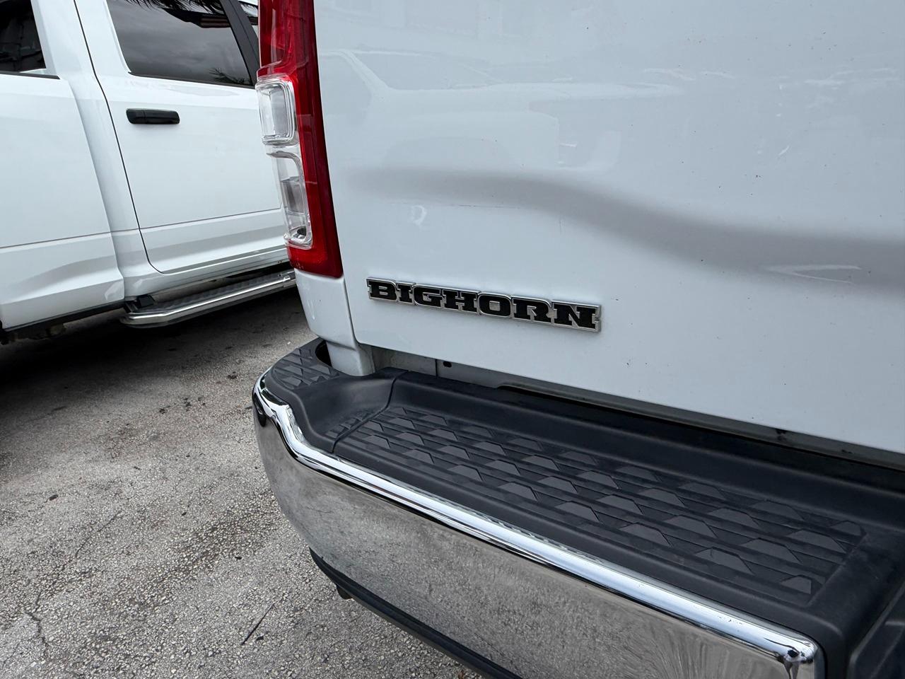 RAM 2500 Tradesman Crew Cab SWB 4WD 2024
