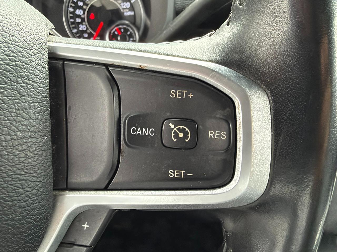 RAM 2500 Tradesman Crew Cab SWB 4WD 2024