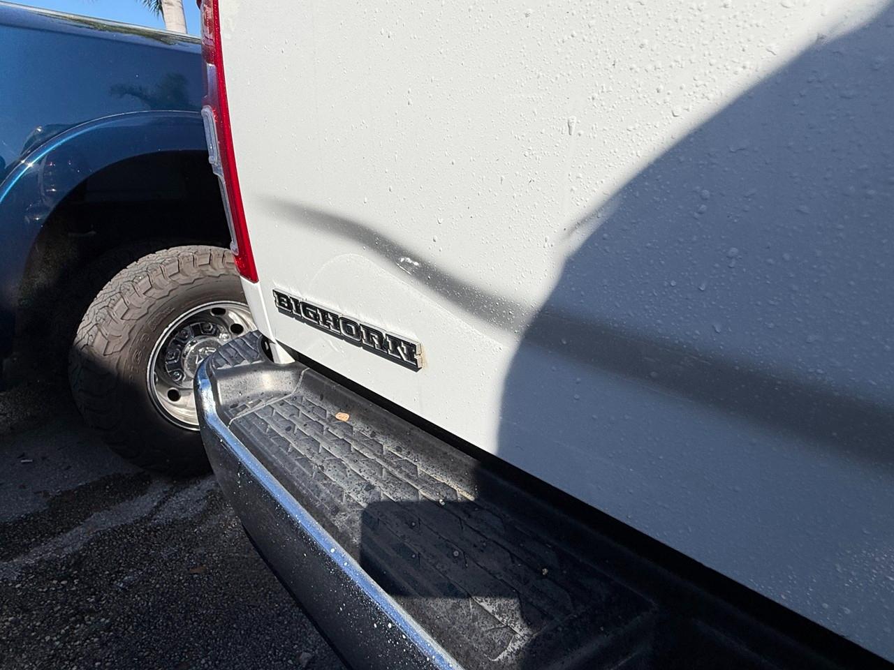 RAM 2500 Tradesman Crew Cab SWB 4WD 2024