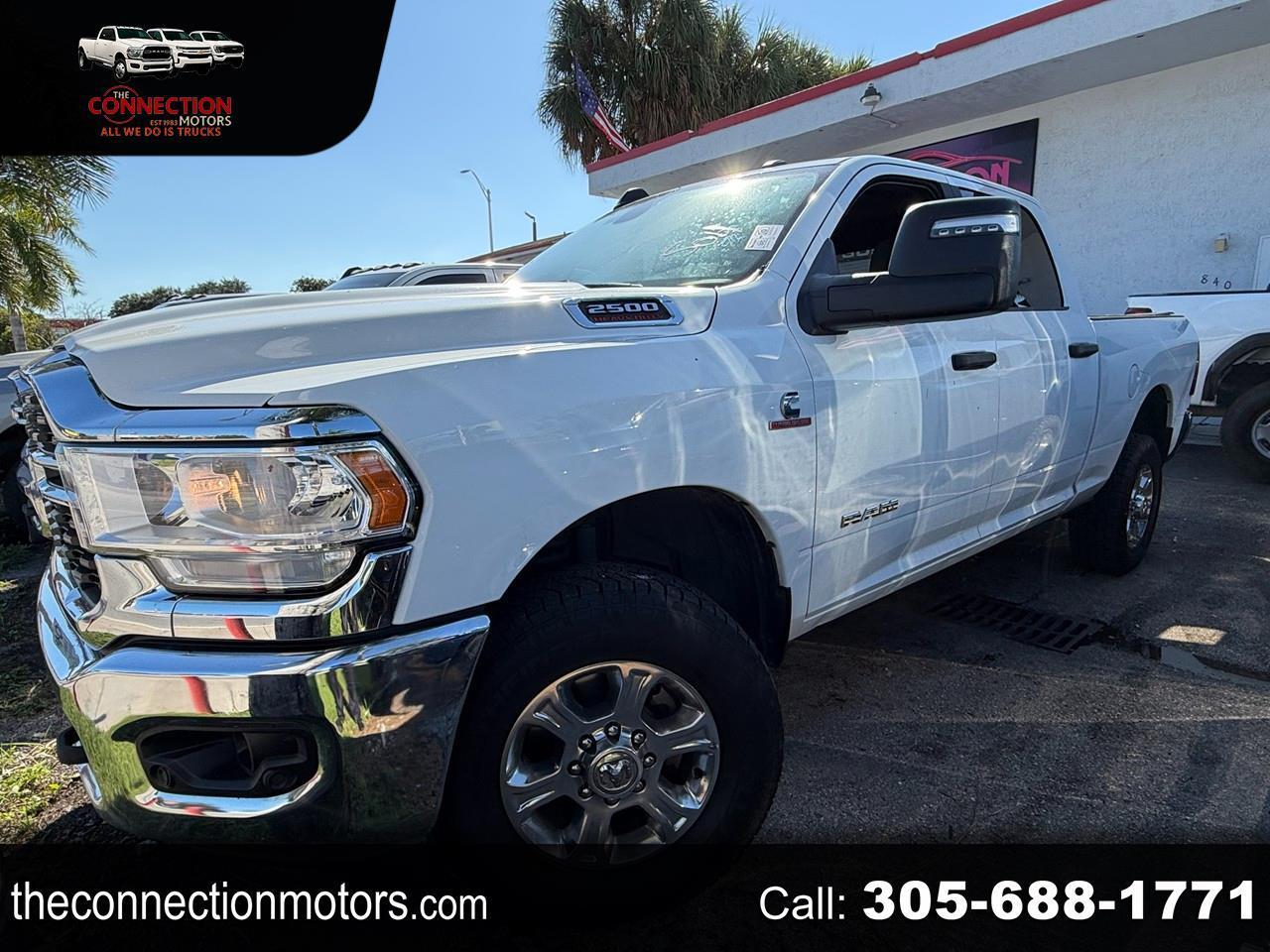 RAM 2500 Tradesman Crew Cab SWB 4WD 2024