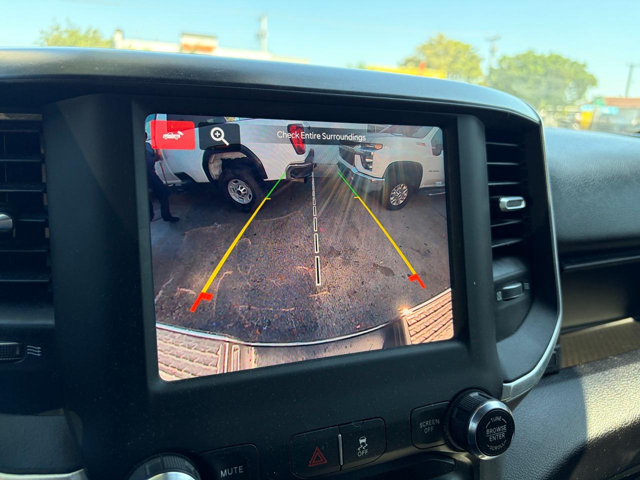 RAM 2500 Tradesman Crew Cab SWB 4WD 2024