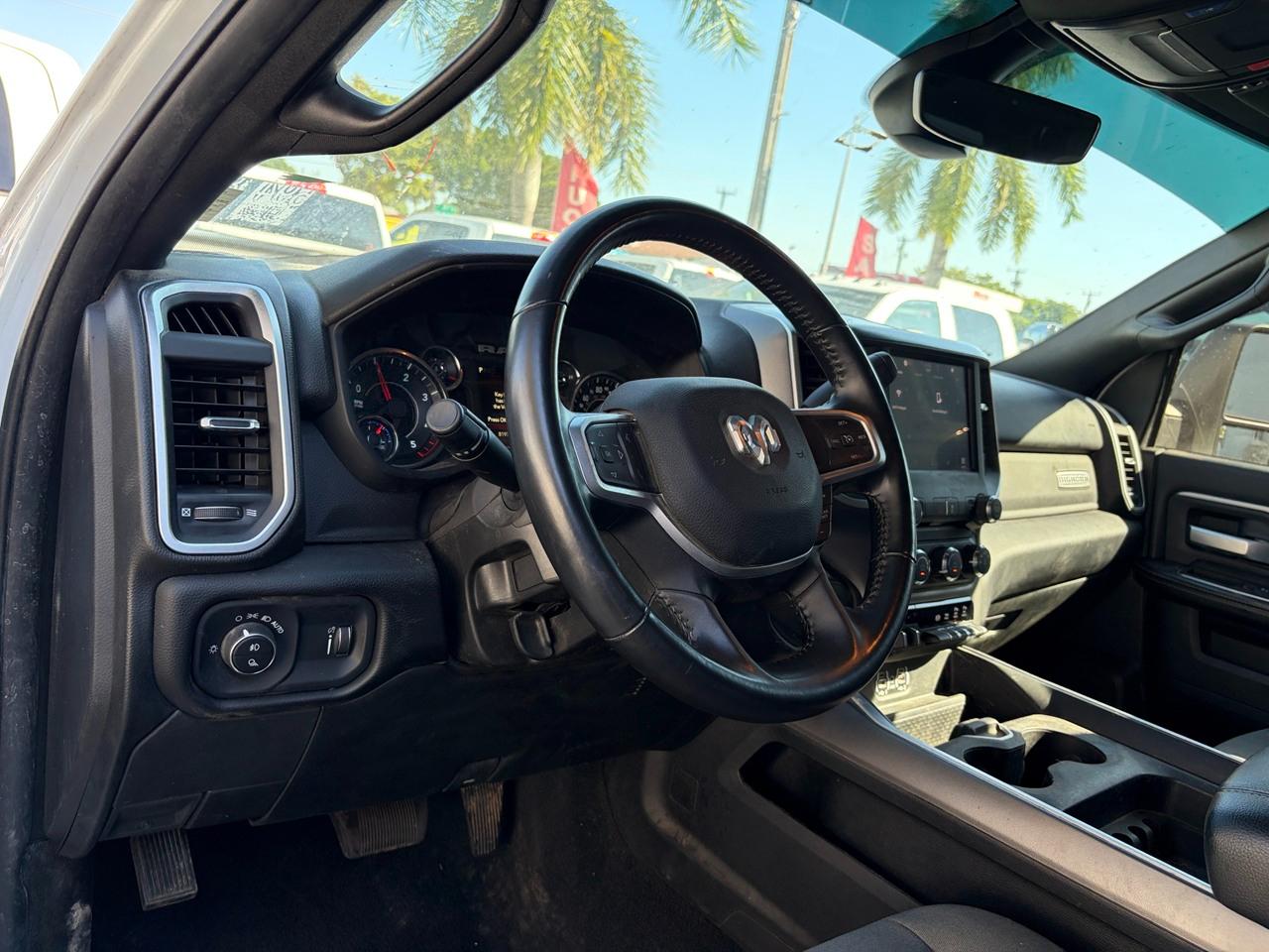 RAM 2500 Tradesman Crew Cab SWB 4WD 2024
