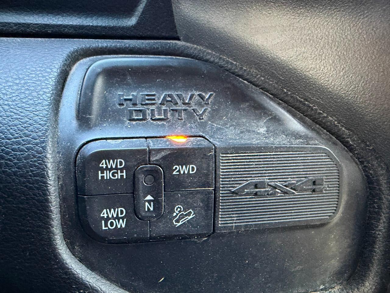 RAM 2500 Tradesman Crew Cab SWB 4WD 2024