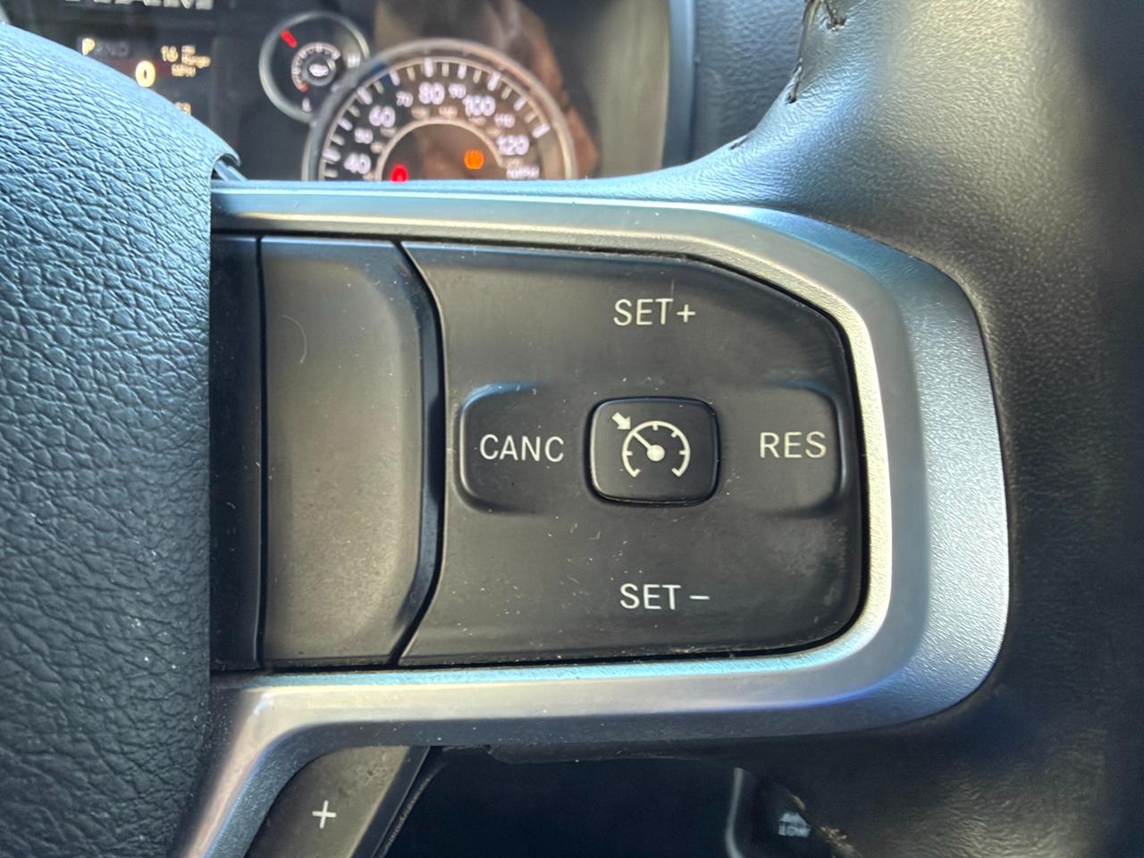 RAM 2500 Tradesman Crew Cab SWB 4WD 2024