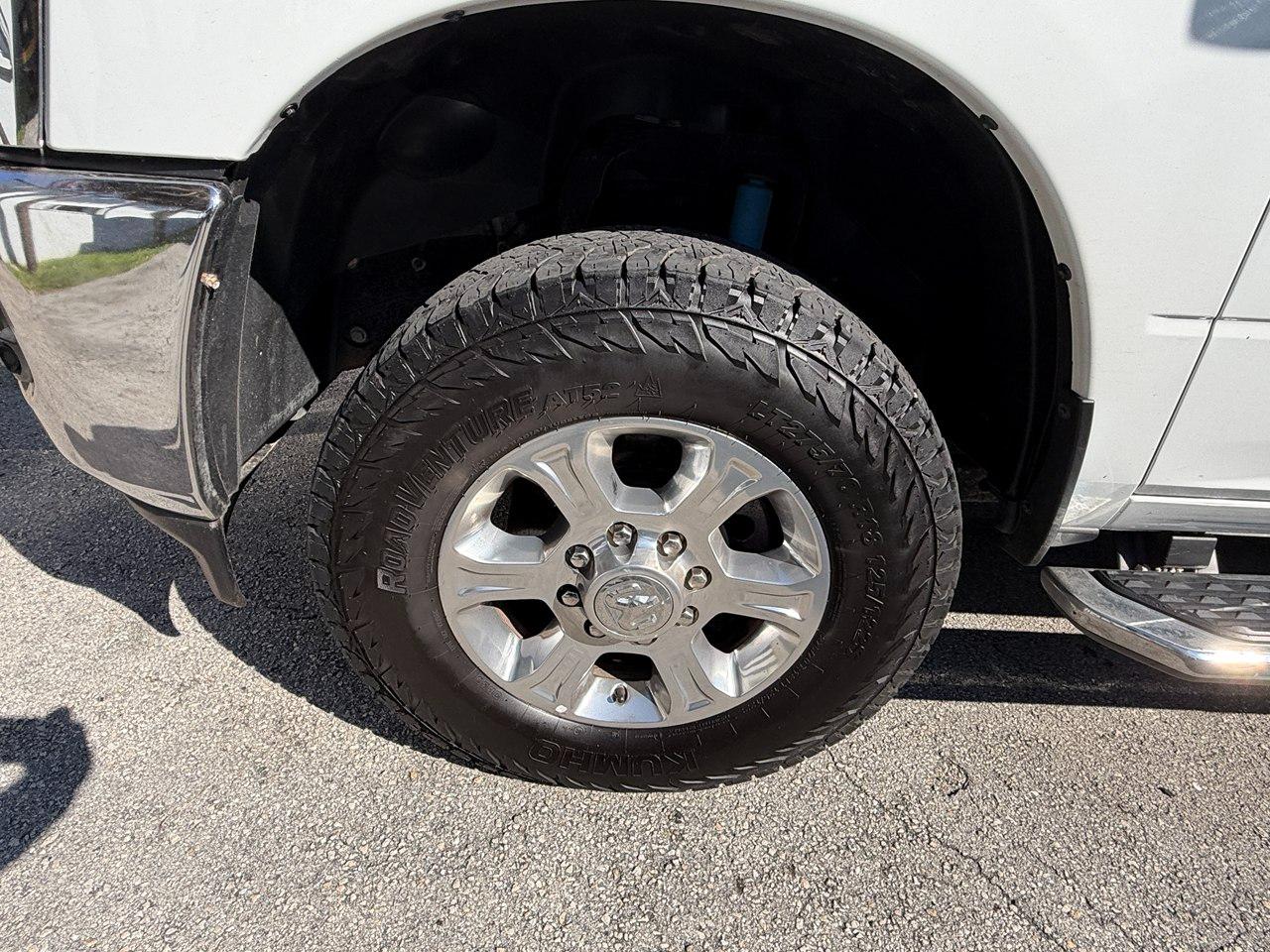 RAM 2500 Tradesman Crew Cab SWB 4WD 2024
