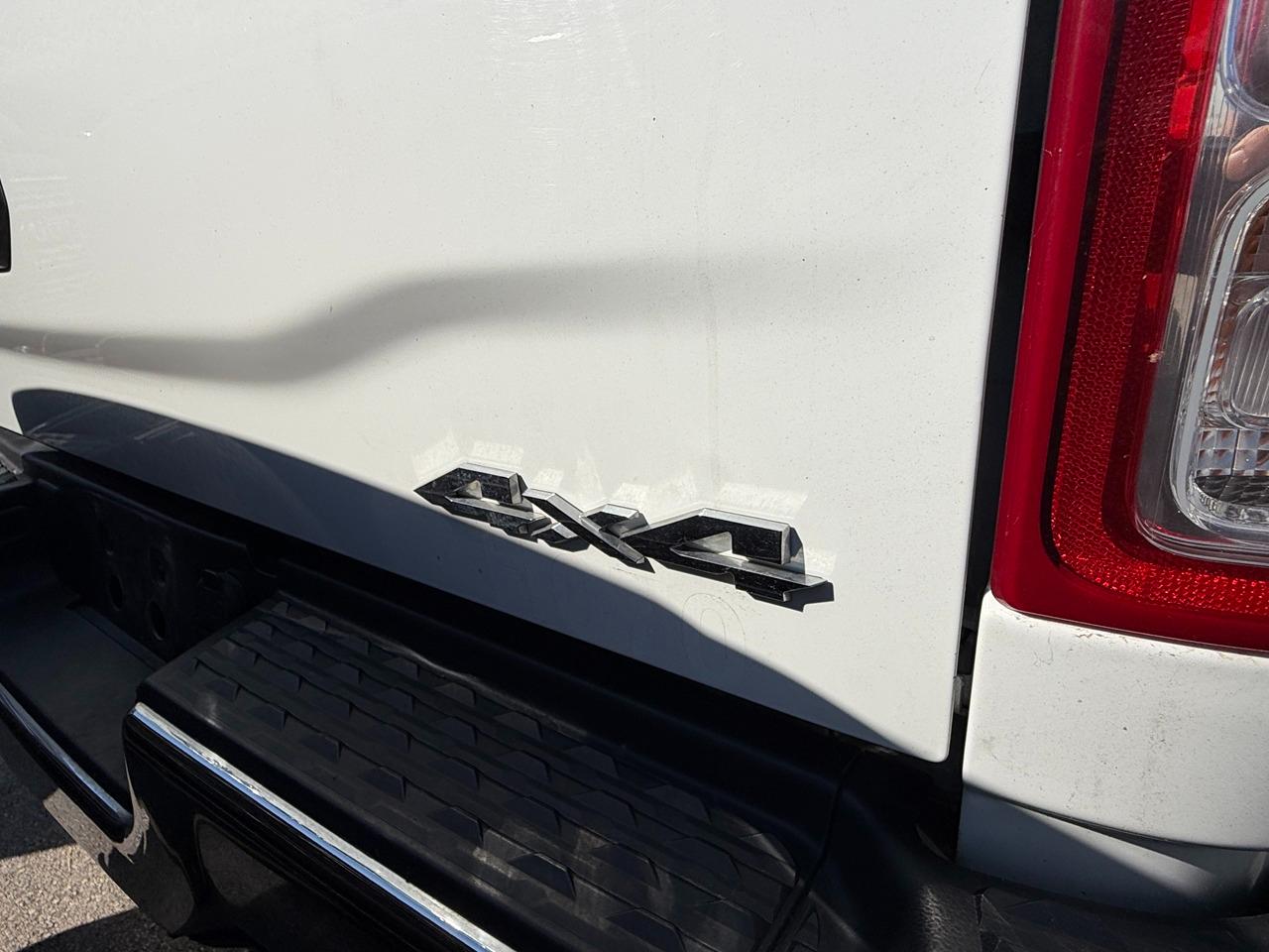 RAM 2500 Tradesman Crew Cab SWB 4WD 2024