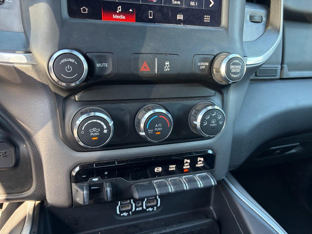 RAM 2500 Tradesman Crew Cab SWB 4WD 2024