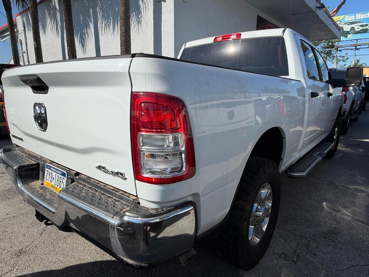 RAM 2500 Tradesman Crew Cab SWB 4WD 2024