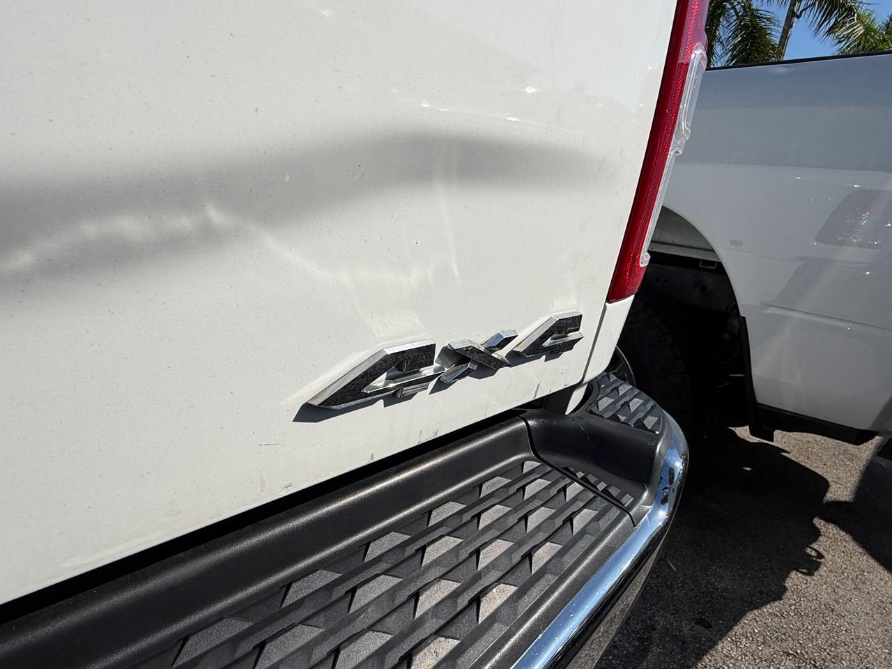 RAM 3500 Tradesman Crew Cab 4WD DRW 2024