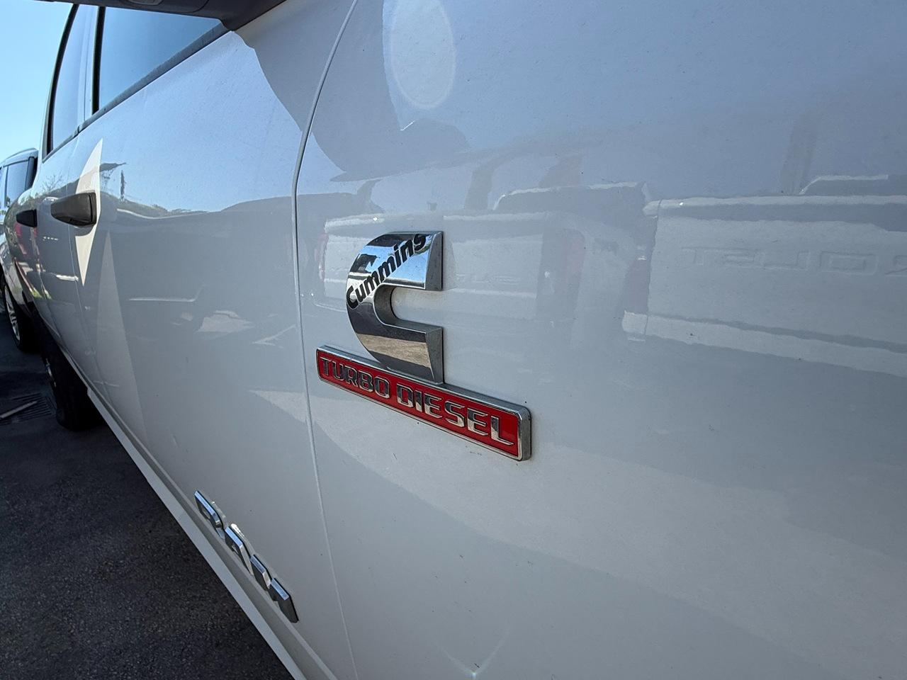 RAM 3500 Tradesman Crew Cab 4WD 2022