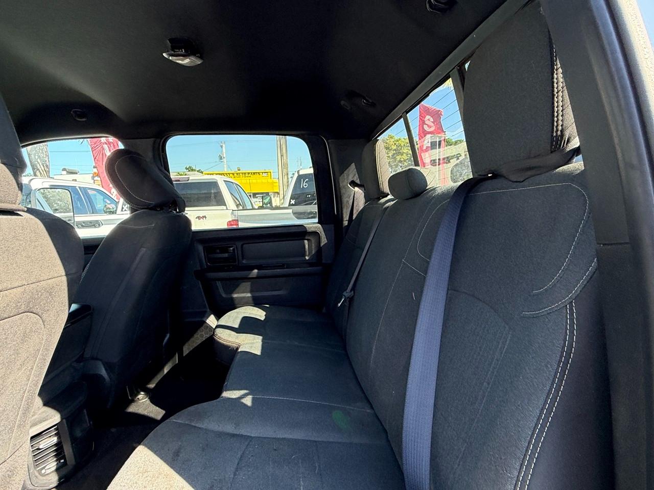 RAM 3500 Tradesman Crew Cab 4WD 2022