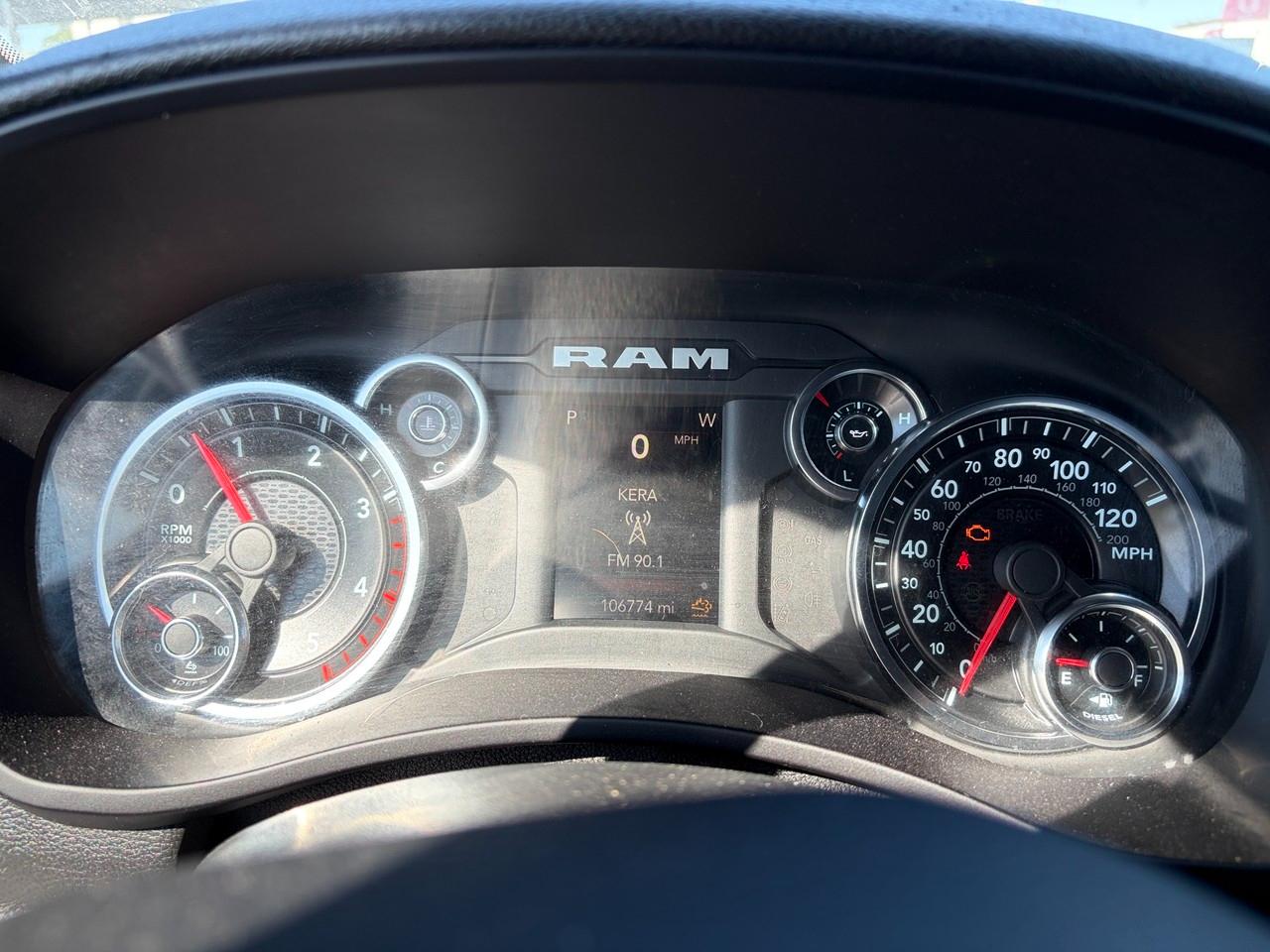 RAM 3500 Tradesman Crew Cab 4WD 2022