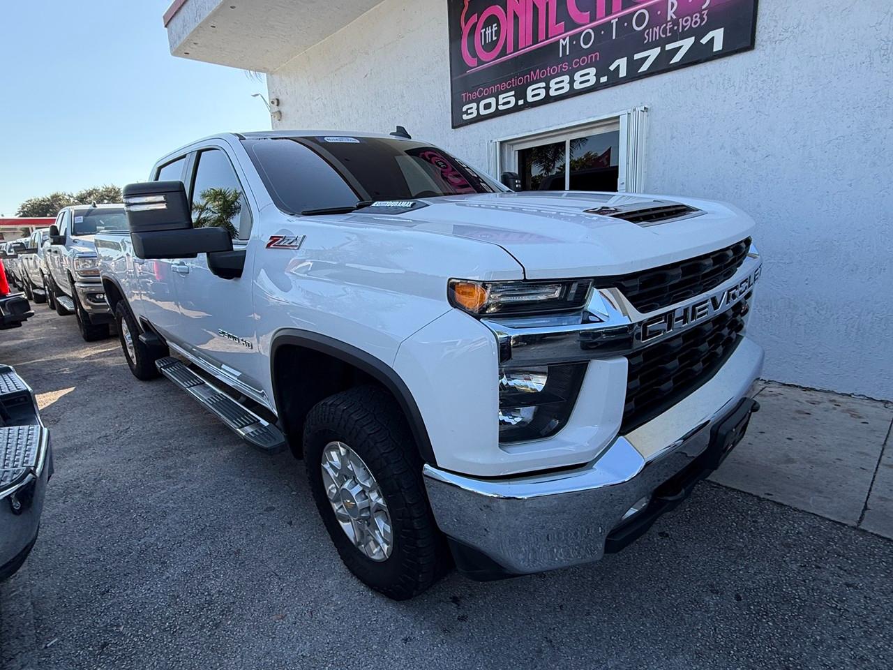 Chevrolet Silverado 2500HD LT Crew Cab Short Box 4WD 2023
