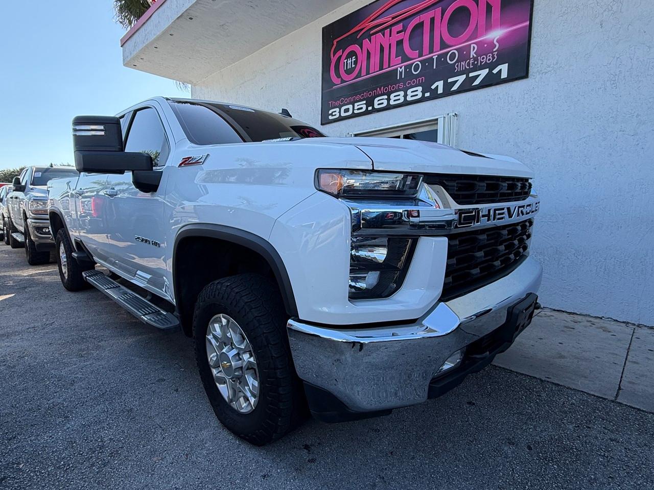 Chevrolet Silverado 2500HD LT Crew Cab Short Box 4WD 2023