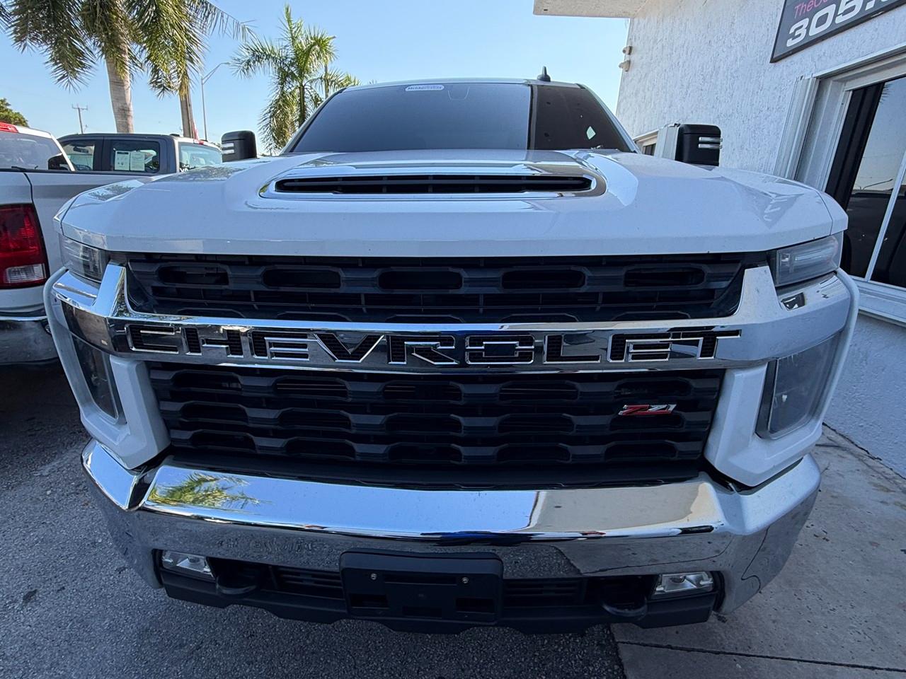 Chevrolet Silverado 2500HD LT Crew Cab Short Box 4WD 2023