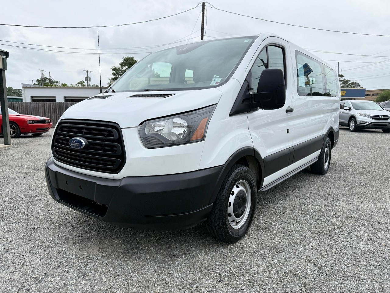 2019 Ford Transit 150 Wagon Low Roof XL 60/40 Pass. 130-in. WB