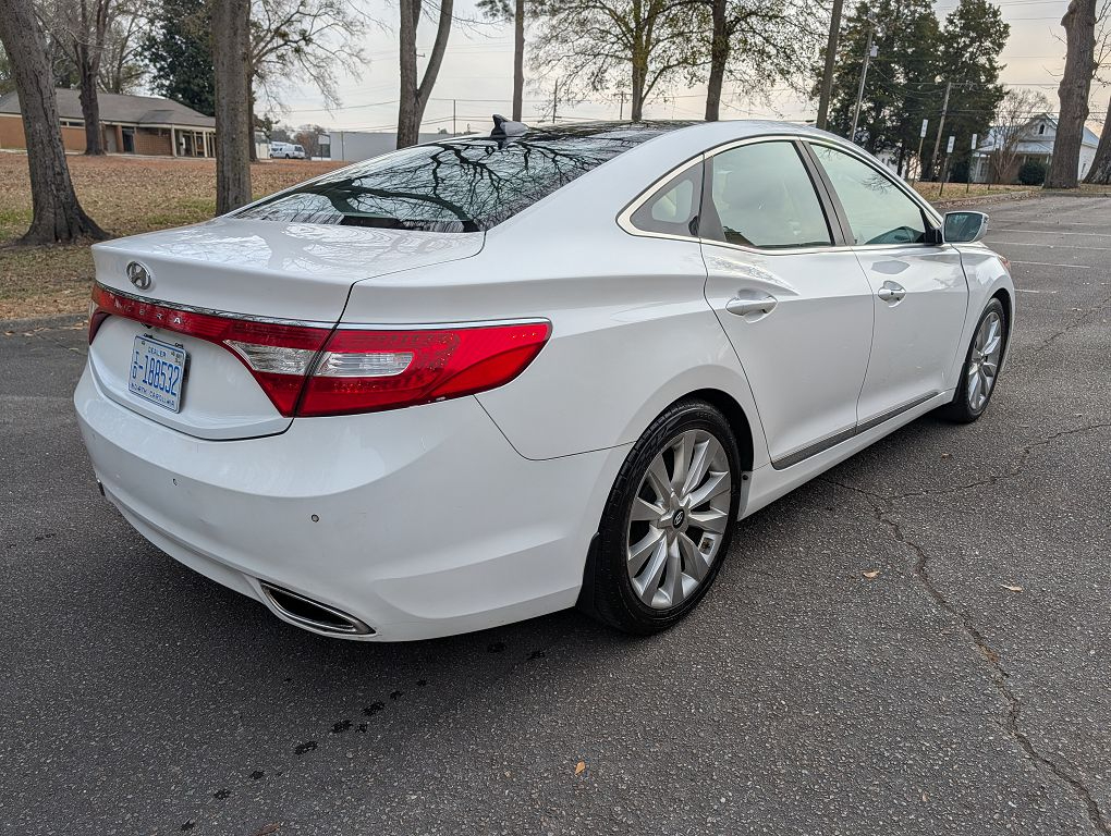 Hyundai Azera 4dr Sdn 2013