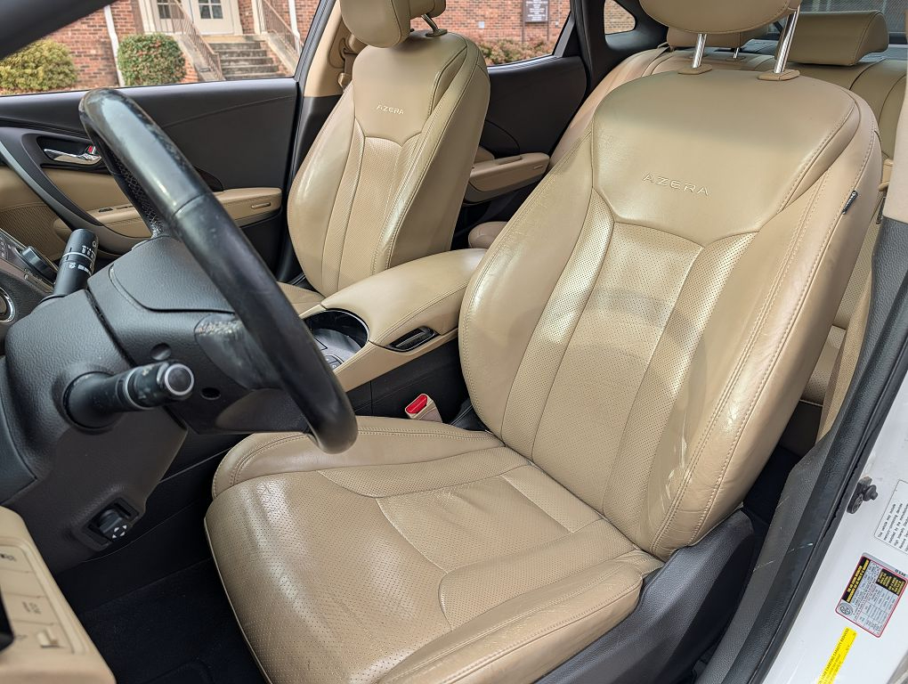 Hyundai Azera 4dr Sdn 2013