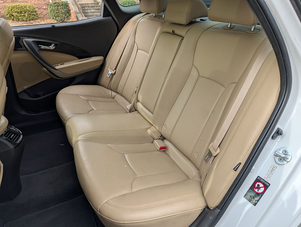 Hyundai Azera 4dr Sdn 2013