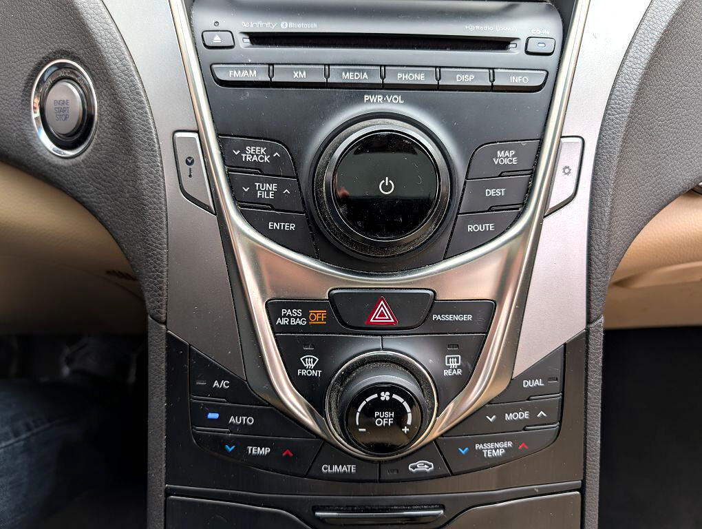 Hyundai Azera 4dr Sdn 2013