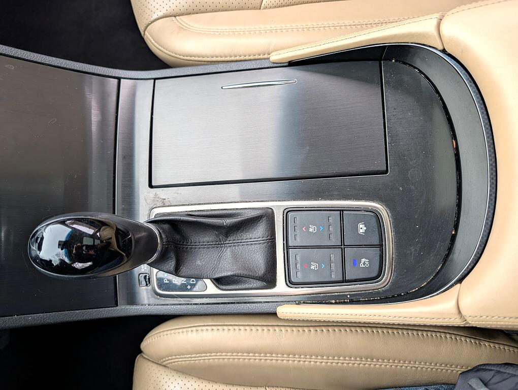 Hyundai Azera 4dr Sdn 2013