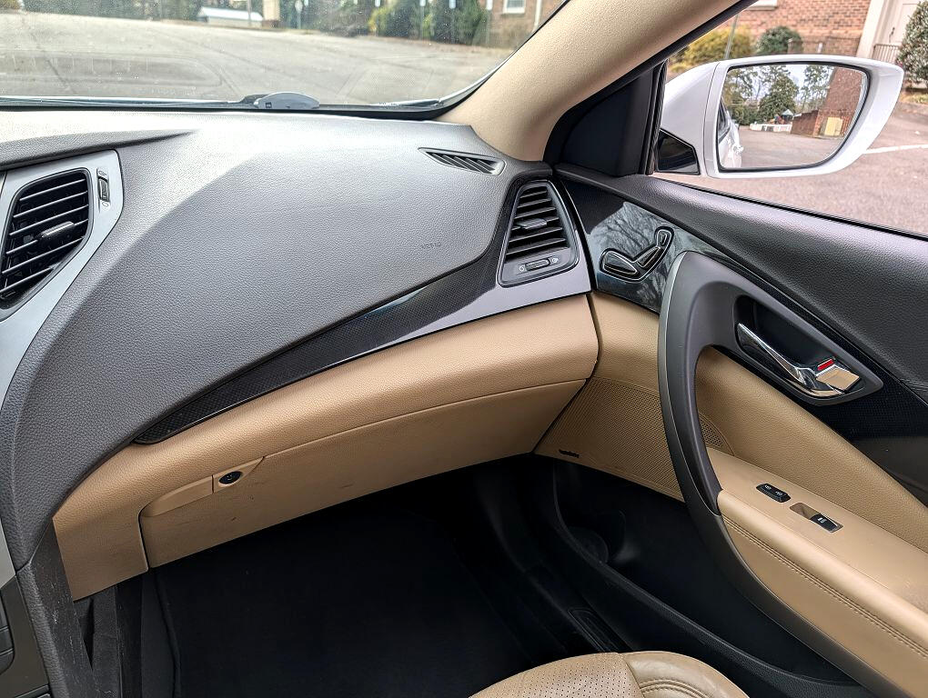 Hyundai Azera 4dr Sdn 2013