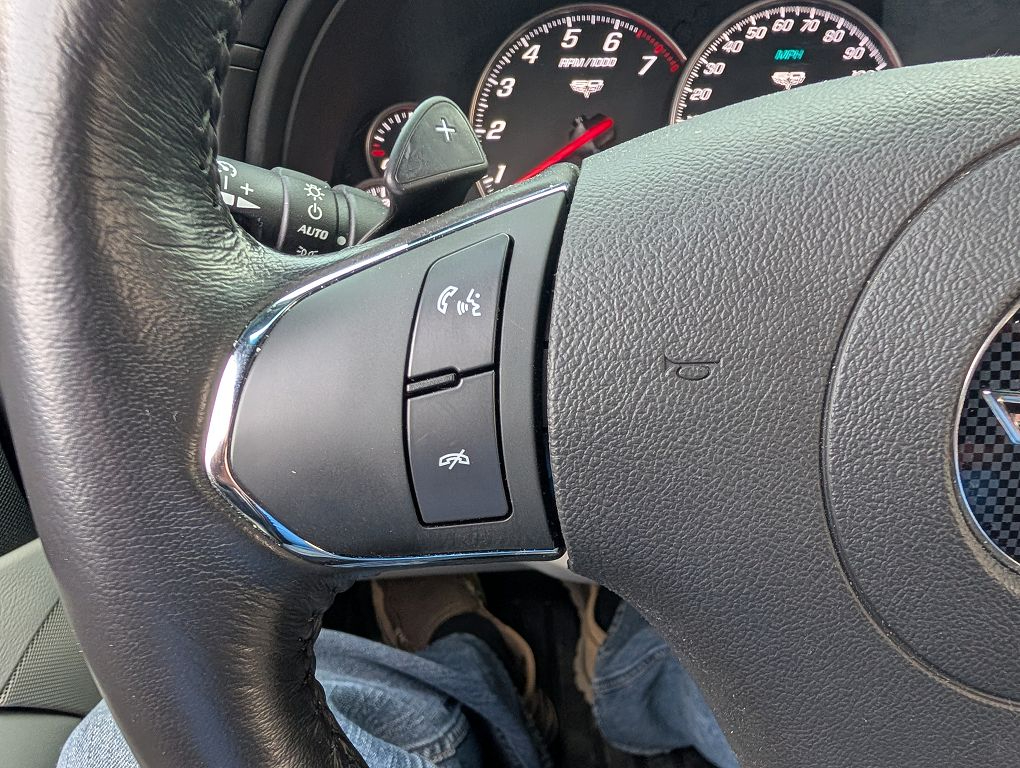 Chevrolet Corvette 2dr Cpe w/2LT 2013