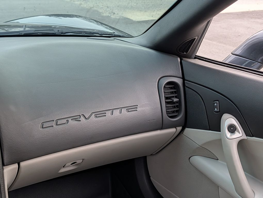 Chevrolet Corvette 2dr Cpe w/2LT 2013