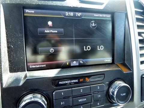 Ford F-150 4WD SuperCab 163" Lariat w/HD Payload Pkg 2015