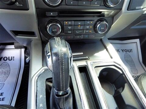 Ford F-150 4WD SuperCab 163" Lariat w/HD Payload Pkg 2015