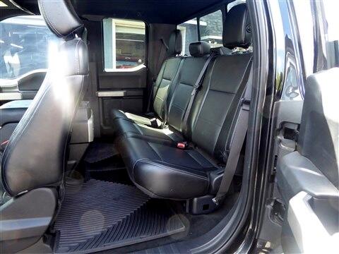 Ford F-150 4WD SuperCab 163" Lariat w/HD Payload Pkg 2015