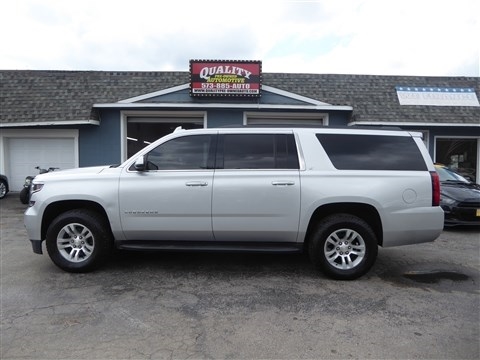 2019 Chevrolet Suburban 4WD 4dr 1500 LT