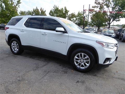 Chevrolet Traverse AWD 4dr LT Cloth w/1LT 2018 Chevrolet Traverse AWD 4dr LT Cloth w/1LT 2018