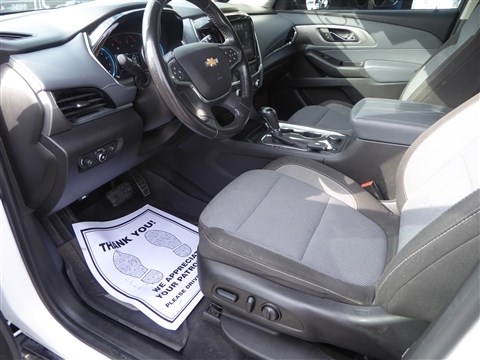 Chevrolet Traverse AWD 4dr LT Cloth w/1LT 2018 Chevrolet Traverse AWD 4dr LT Cloth w/1LT 2018