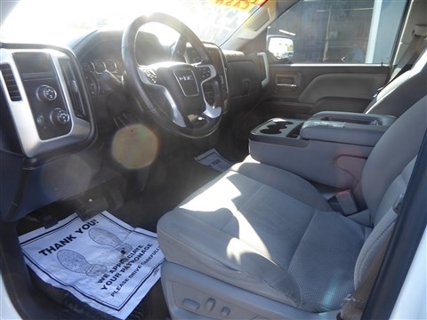 GMC Sierra 1500 4WD Crew Cab 143.5" SLE 2015 GMC Sierra 1500 4WD Crew Cab 143.5" SLE 2015