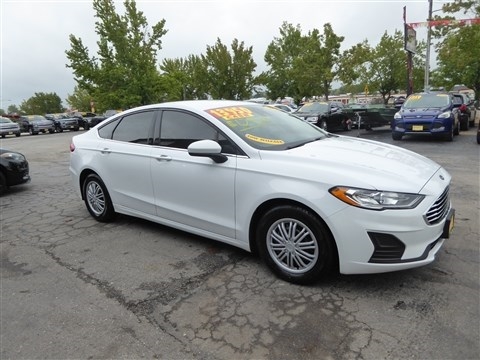 Ford Fusion S FWD 2019 Ford Fusion S FWD 2019