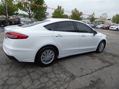 Ford Fusion S FWD 2019 Ford Fusion S FWD 2019
